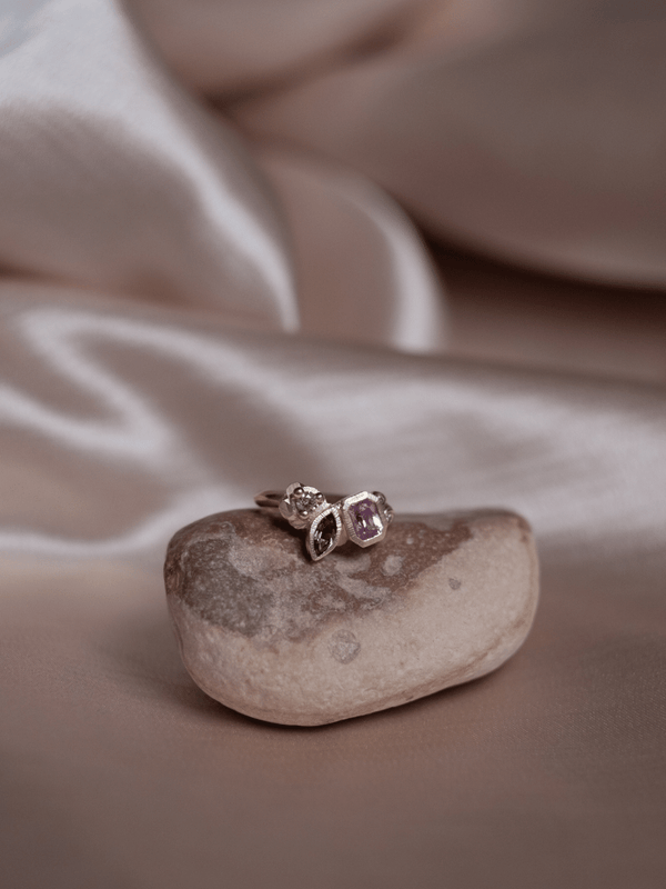 Monumental Ring